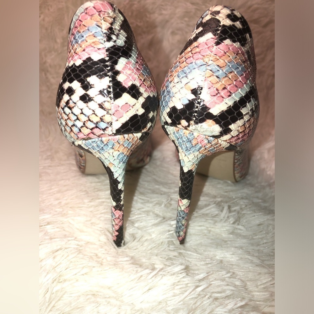 Steve Madden Pink and Black Snake Print Heels - Picture 9 of 16
